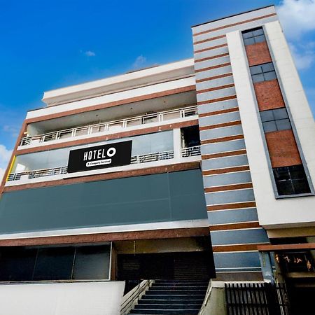 Super Hotel O Malkajgiri Maula Ali Bagian luar foto