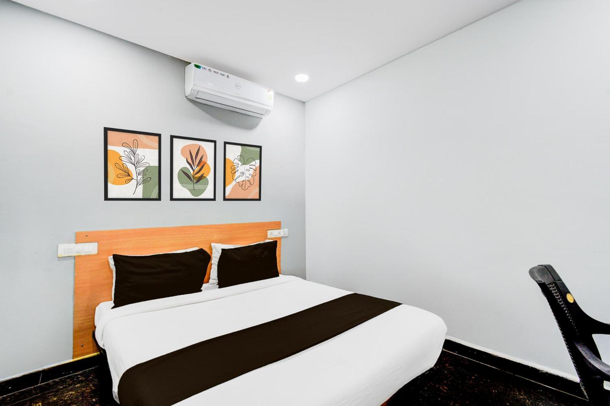 Super Hotel O Malkajgiri Maula Ali Bagian luar foto